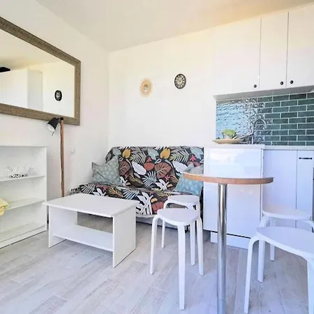 Apartament 2 For 6 People Leucate